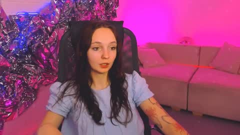 Snapshot of ameliamalina chatting on 12-14-24, 09:51 Amelia online show from 12-14-24, 09:51