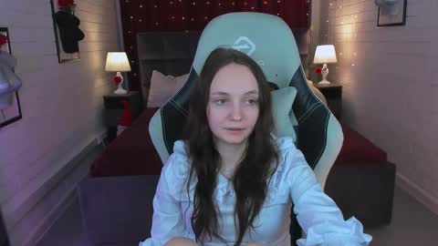 Snapshot of ameliamalina chatting on 02-27-25, 08:28 Amelia online show from 02-27-25, 08:28