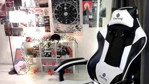 Snapshot of ameliameadd chatting on 11-08-25, 08:03 Amelia online show from 11-08-25, 08:03