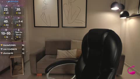 Snapshot of ameliegraham chatting on 12-16-24, 02:16 Amelie Graham online show from 12-16-24, 02:16