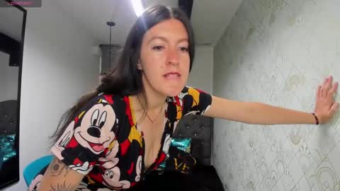 A M E L I E online show from 03-05-25, 06:34