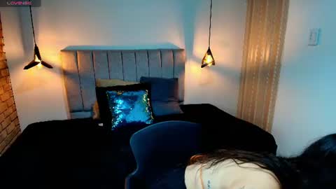 Snapshot of ameliegray chatting on 07-10-26, 12:30 A M E L I E online show from 07-10-26, 12:30