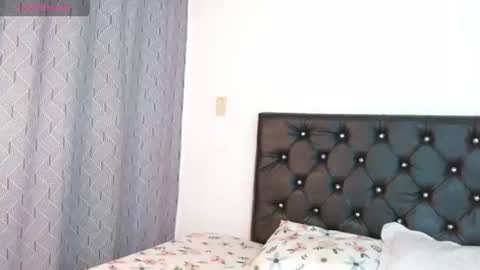 Ameliejoness  online show from 06-27-26, 06:35