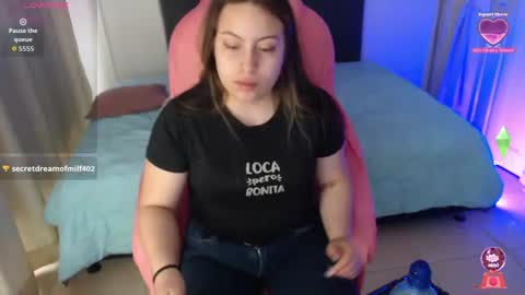 Amelie  online show from 06-10-26, 03:11