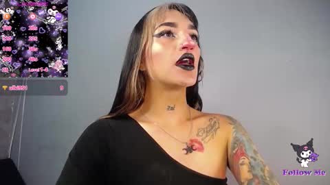 Snapshot of amelierouss chatting on 10-22-25, 04:51 AMELIEROUS .. see you tomorrow kisses online show from 10-22-25, 04:51