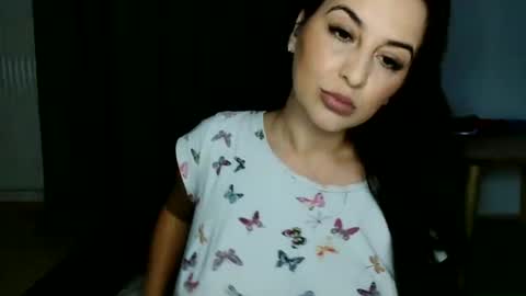Snapshot of ameliesander chatting on 05-27-26, 12:07 ameliesander online show from 05-27-26, 12:07