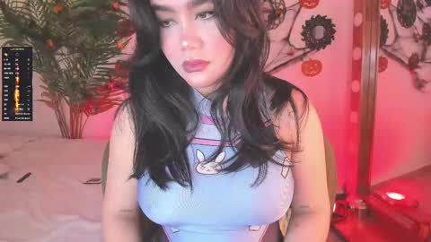 Amelie online show from 10-30-25, 01:56