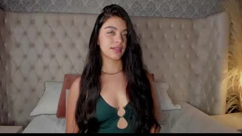 Snapshot of amelrose chatting on 06-11-26, 04:05 ONLYFANS amel rose22 online show from 06-11-26, 04:05