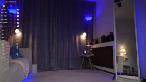 Amy  online show from 09-22-25, 01:40