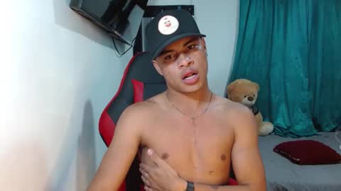 AMILCAR online show from 12-31-24, 12:32