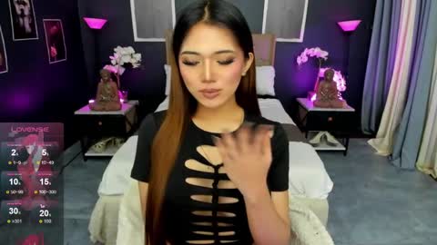 Snapshot of amethyst_claire chatting on 06-06-26, 11:48 Claire online show from 06-06-26, 11:48