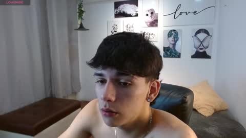 Snapshot of amethystshadow chatting on 12-03-25, 05:11 amethystshadow online show from 12-03-25, 05:11