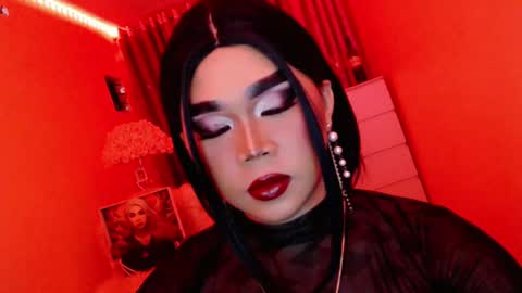 Queen Mireska online show from 03-12-25, 03:40