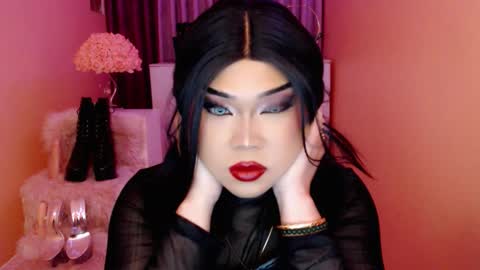 Queen Mireska online show from 09-27-25, 01:49