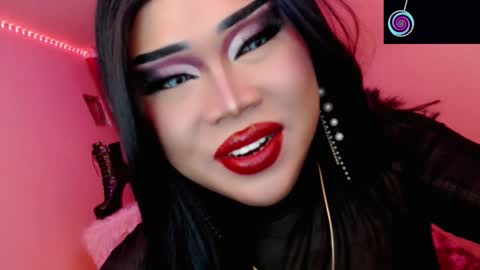 Queen Mireska online show from 11-14-25, 04:28