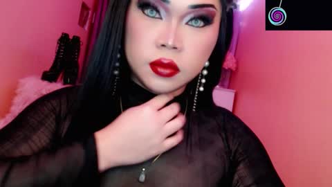 Queen Mireska online show from 11-27-25, 03:47