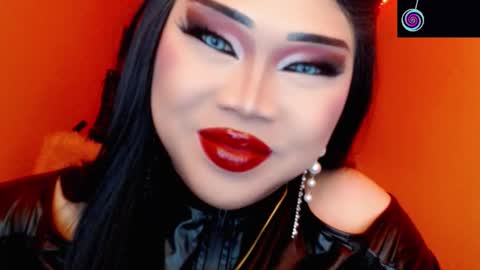 Queen Mireska online show from 03-04-26, 03:40