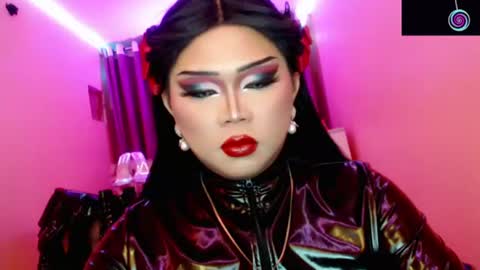 Queen Mireska online show from 06-22-26, 04:15