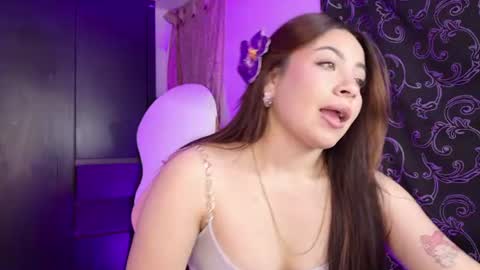 Snapshot of amicuper chatting on 07-28-26, 01:12 Amy online show from 07-28-26, 01:12