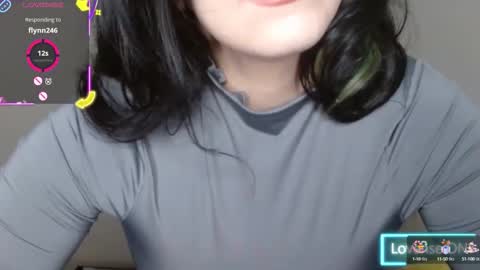 Snapshot of amilustxx chatting on 09-17-25, 03:35 amilust online show from 09-17-25, 03:35