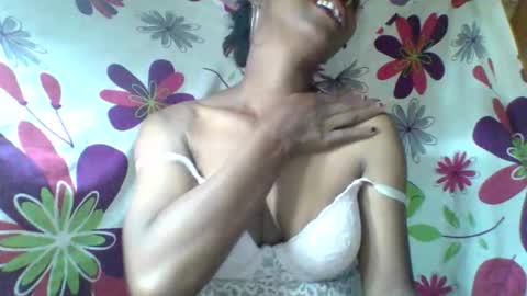 aminah01 online show from 02-24-26, 06:55