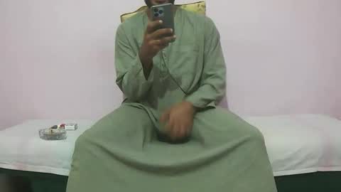 Amir online show from 10-18-25, 08:20