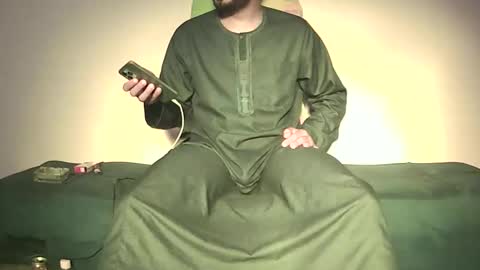 Amir online show from 11-23-25, 06:24