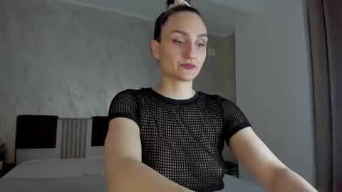 AmiraAnne online show from 03-19-26, 07:29