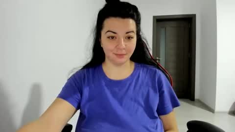 Amiraisa online show from 12-04-25, 03:05