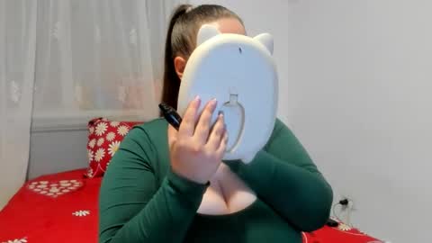 Amira Vyxen online show from 06-06-26, 07:29