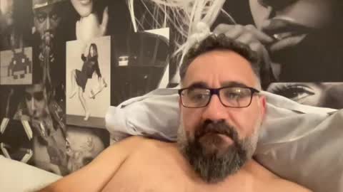 Snapshot of amirsds3298129 chatting on 07-23-26, 06:28 amirsds3298129 online show from 07-23-26, 06:28