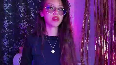 Ammelie online show from 12-22-25, 11:24