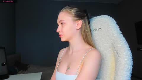 Ammi online show from 11-21-25, 03:27