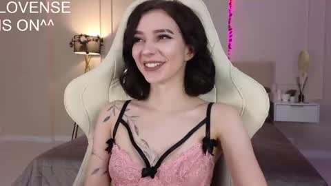 Ammy online show from 06-25-26, 10:20