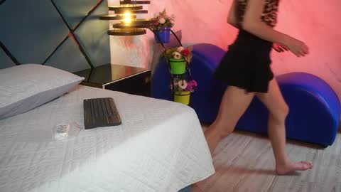 ammy durand online show from 04-20-26, 06:42