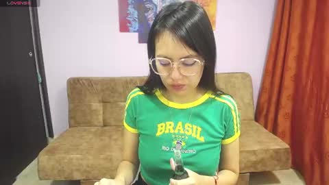 Snapshot of ammy_smith1 chatting on 06-25-26, 04:56 Ammy online show from 06-25-26, 04:56