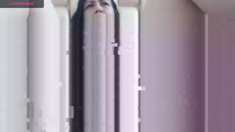Snapshot of ammyloovee chatting on 01-12-25, 11:17 Ammy online show from 01-12-25, 11:17