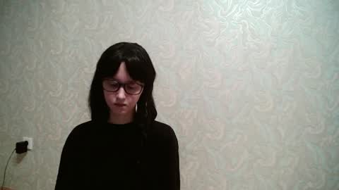 Amomira online show from 04-01-26, 02:56