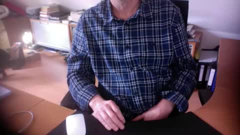 Amor2200 online show from 04-14-26, 08:31