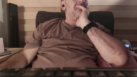 AmorLin online show from 04-08-26, 08:53