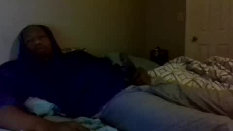 Snapshot of amosbbc109764 chatting on 03-10-25, 12:37 amosbbc109764 online show from 03-10-25, 12:37