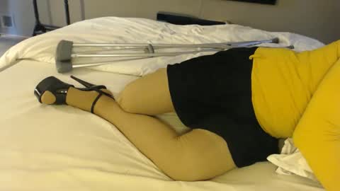 Snapshot of amputee_trans chatting on 02-17-26, 12:23 amputee_trans online show from 02-17-26, 12:23