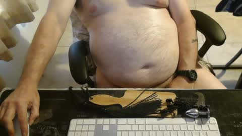 Snapshot of amslave4f chatting on 07-18-26, 08:01 amslave4f online show from 07-18-26, 08:01