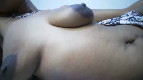 Snapshot of amunetlover chatting on 01-20-25, 02:14 shantel online show from 01-20-25, 02:14