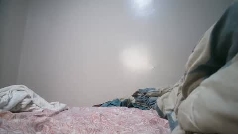 Snapshot of amunetlover chatting on 02-04-25, 11:06 shantel online show from 02-04-25, 11:06