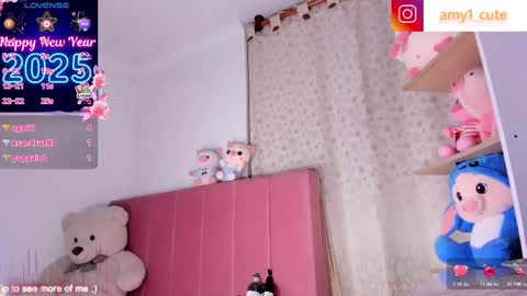 Snapshot of amy1cute chatting on 03-01-25, 03:21 Amy online show from 03-01-25, 03:21