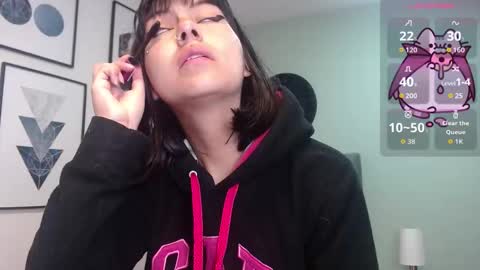 Amy 3 online show from 10-07-25, 04:42