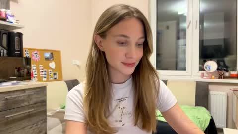 Snapshot of amy_chill chatting on 12-01-25, 06:35 Amy Chill online show from 12-01-25, 06:35