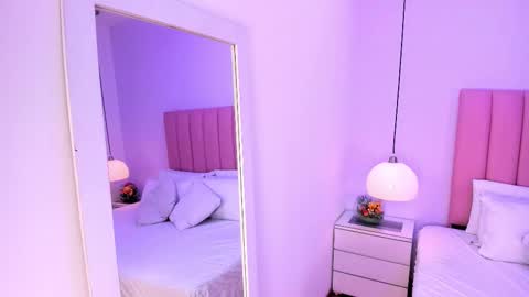 Aleja   online show from 10-05-25, 03:16