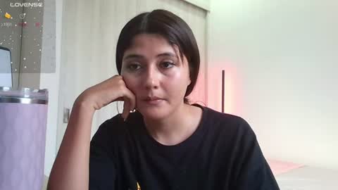 Snapshot of amy_innocent_ chatting on 06-14-26, 10:23 Amy online show from 06-14-26, 10:23